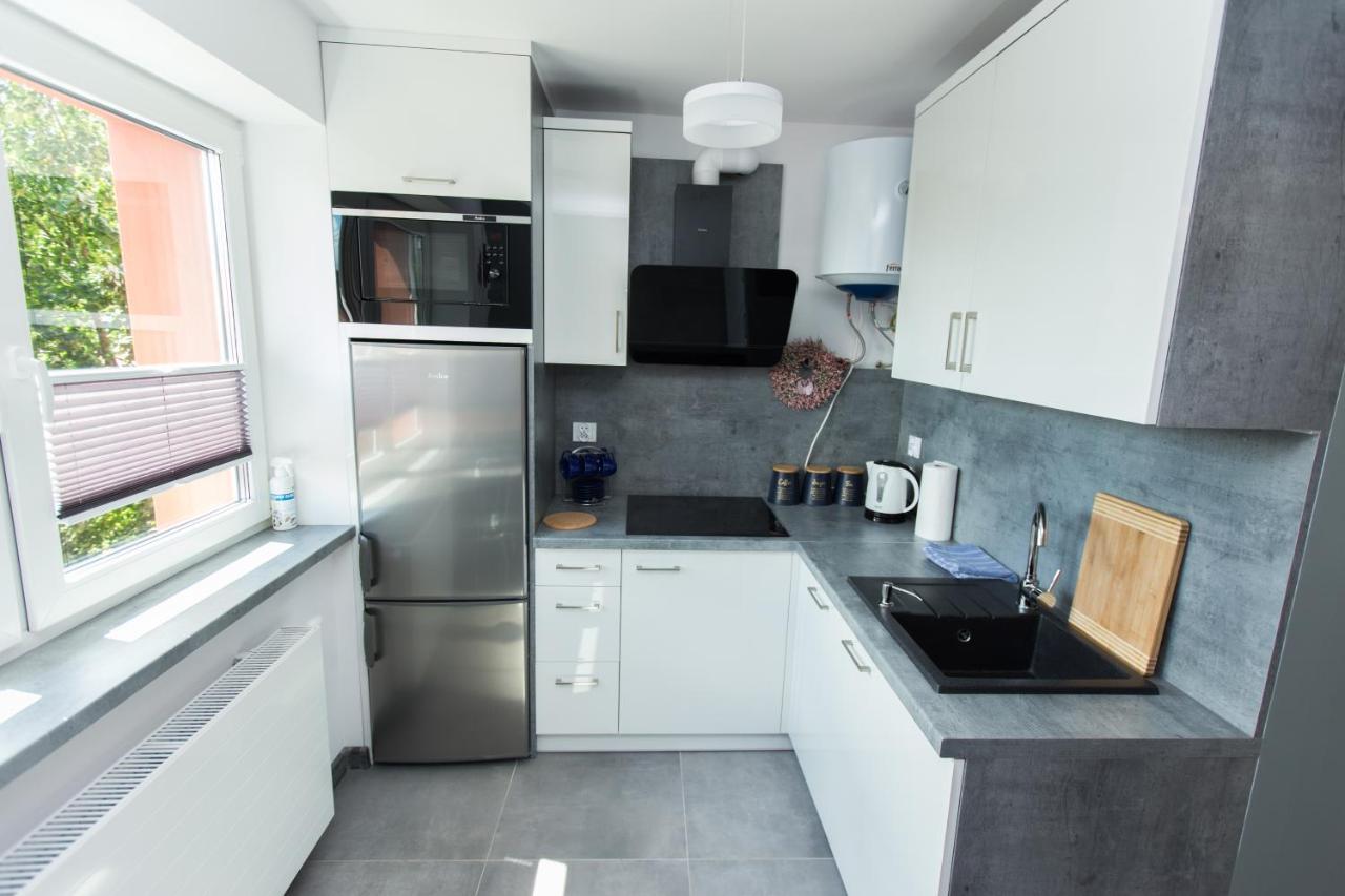 Apartament U Violetty Леба Екстериор снимка